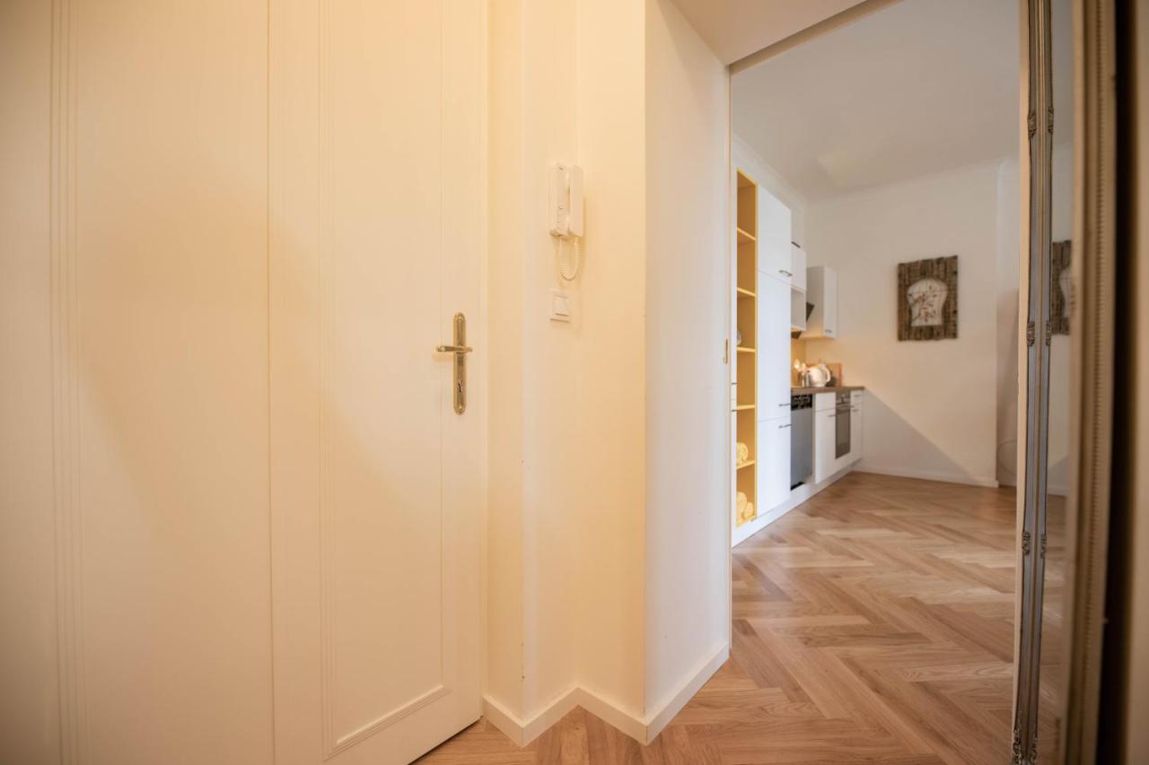 Friendly Apartments In Prag Eksteriør billede